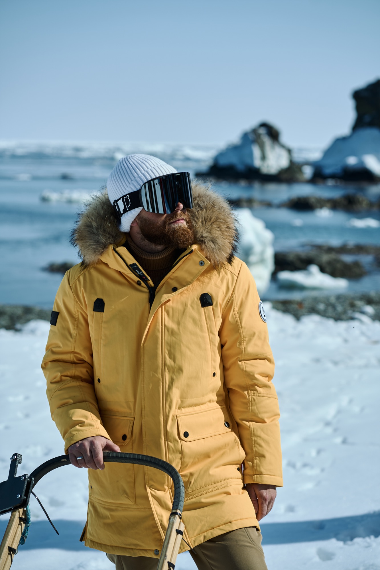 Bergen yellow parka tested in snow